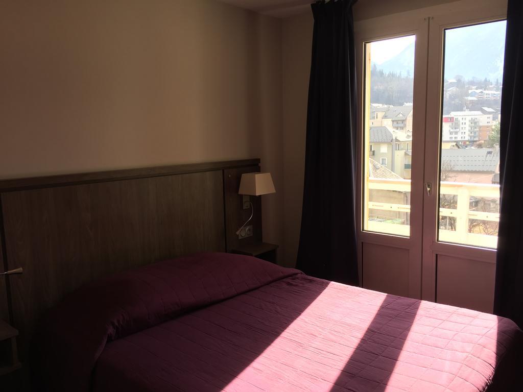 Mont-brison 2*
